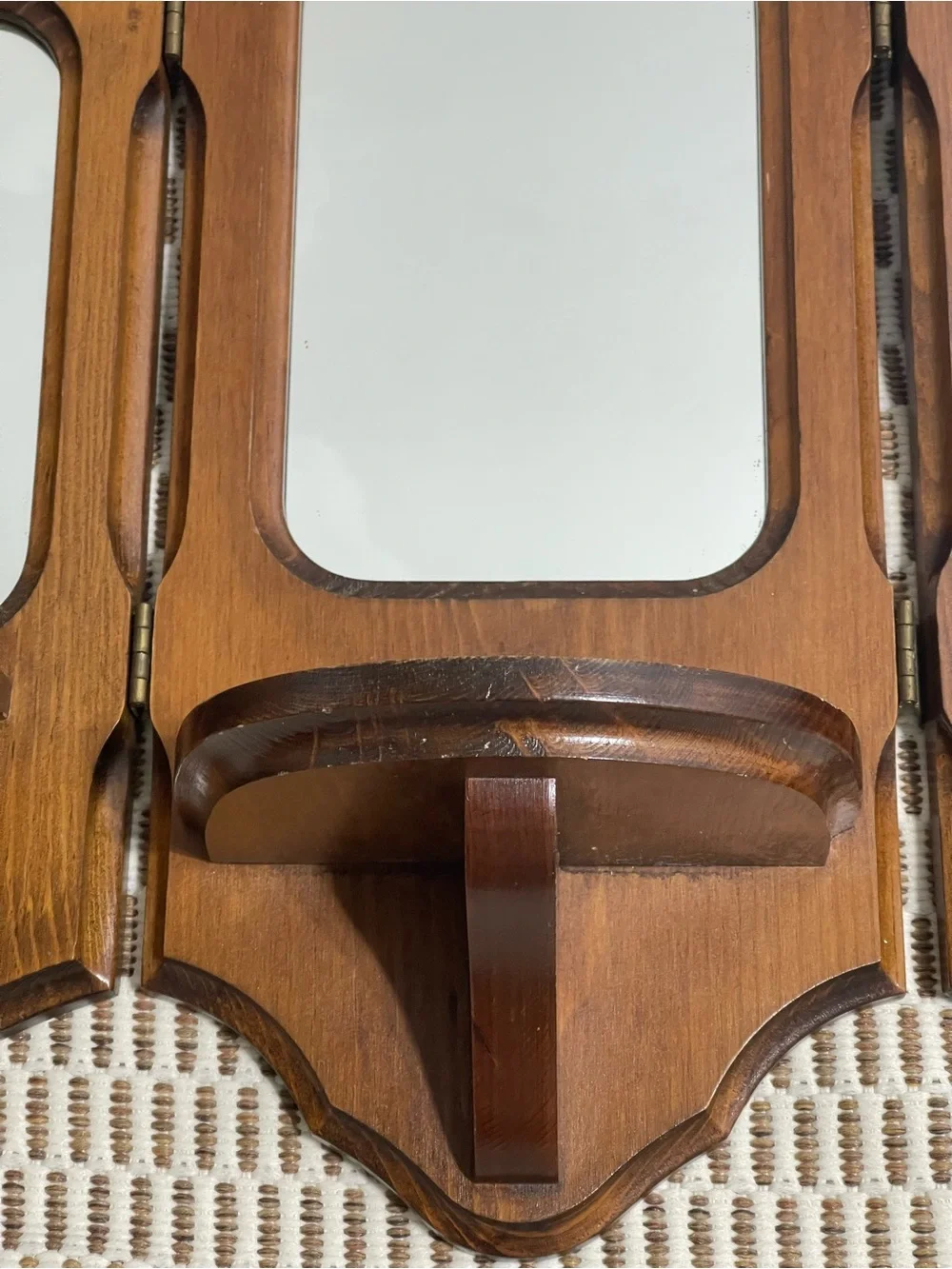 Vintage Wood Tri-View Wall Mirror Shelf in Brown